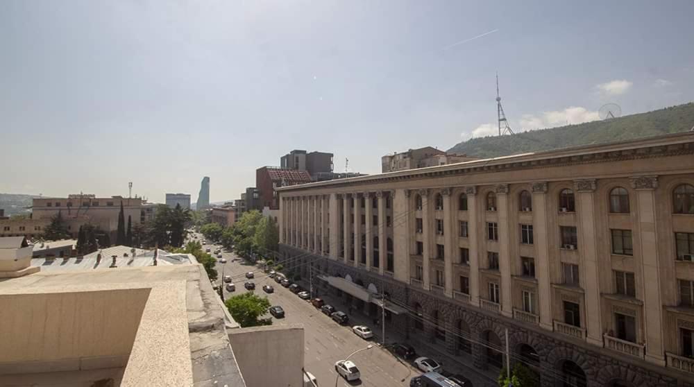 Hotel Type Rooms On Avenue Melikishvili, City Center Tbilisi Exterior photo
